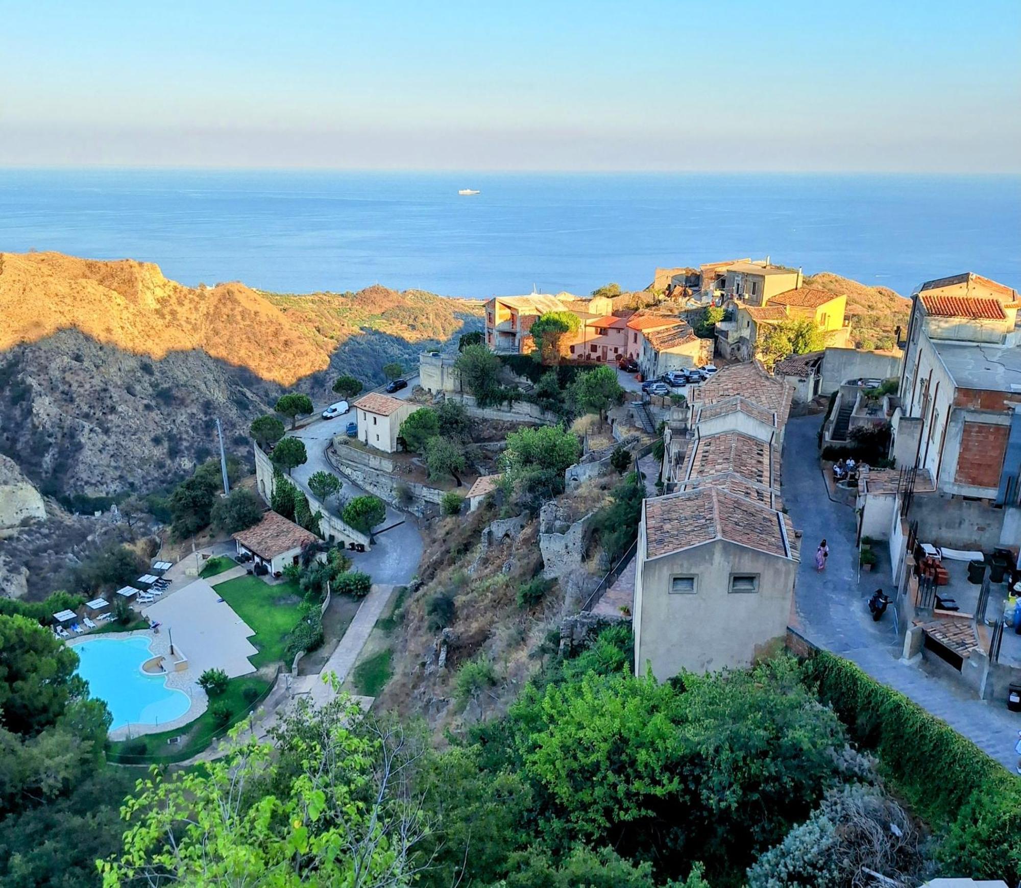 A Casa Da Nonna Brasa Holiday Home Savoca Exterior foto
